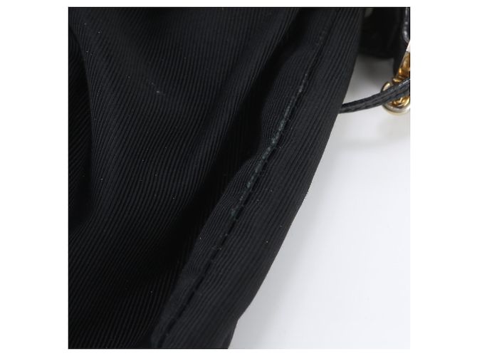 Borsa a tracolla Chanel Triple Coco in pelle caviar Nero - vista 8