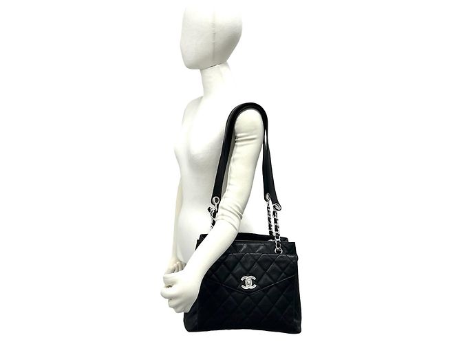 Borsa Tote Chanel Vintage Matelassé Coco Mark Nero - vista 2