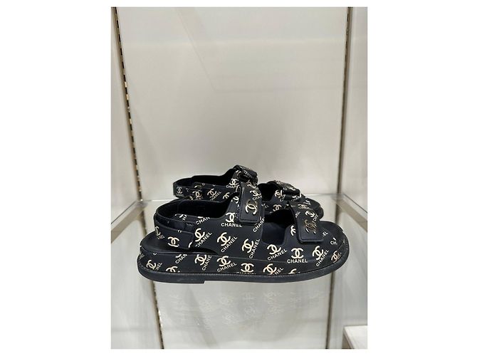 Sandali Dad Chanel Gate No.5 Neri - EU 38 Usati - vista 3