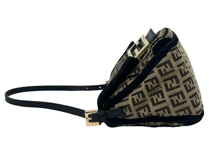 Borsa Semi-One Shoulder Fendi Zucchino FF Pattern Marrone Nero - vista 5