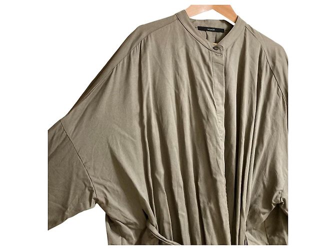 Autre Marque Munich MN232N62 Kleid Grün Khaki - Ansicht 4