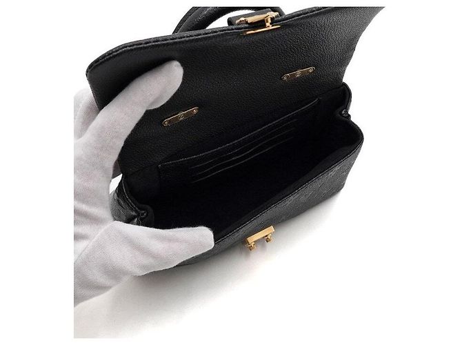 Louis Vuitton Borsa Tote Nano Madeleine Monogram Empreinte nera con catena dorata Nero - vista 7