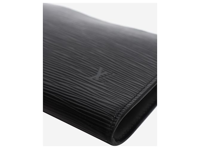 Louis Vuitton Black 1996 EPI leather key pouch - view 4