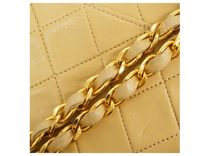 Timeless Borsa a tracolla Chanel Matelassé Beige - vista 8