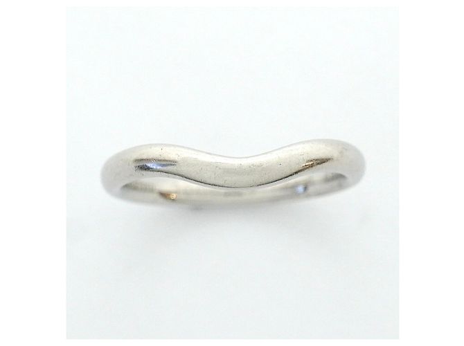 Anel Curved Band Tiffany & Co. em Platina - vista 2