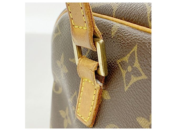 Borsa a tracolla Louis Vuitton Monogram Cite MM Marrone - vista 8