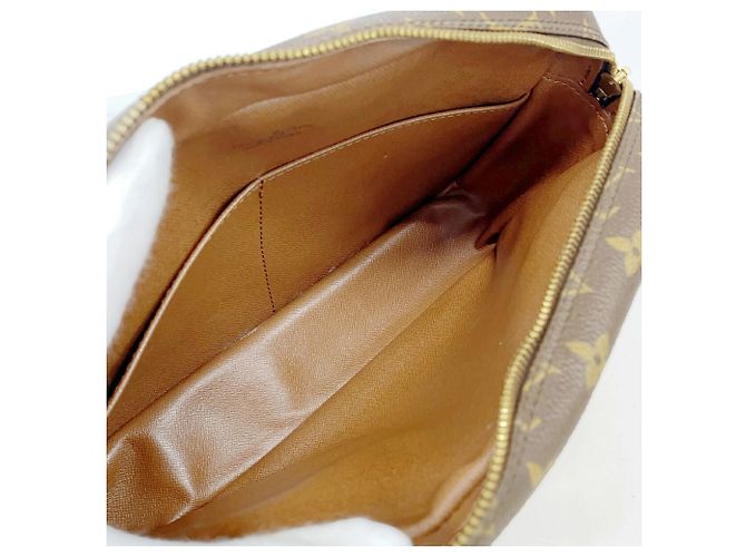 Borsa a Clutch Louis Vuitton Monogram Compiegne 28 Marrone - vista 4