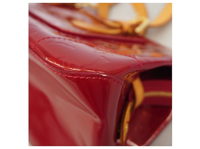 Borsa Louis Vuitton Vernis Rosewood Avenue Rosso - vista 6