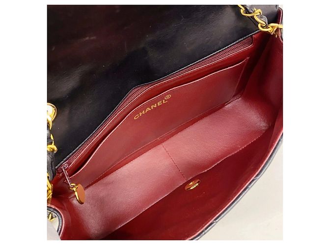 Borsa a tracolla Chanel Diana Chain Nero - vista 4