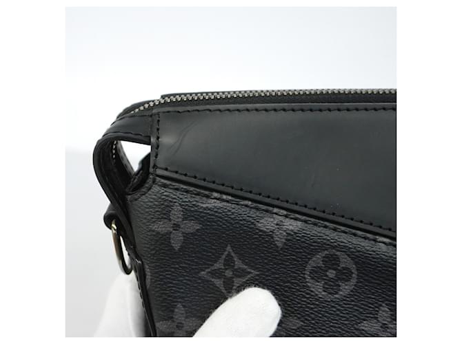 Borsa Louis Vuitton Monogram Eclipse Explorer Nero - vista 8