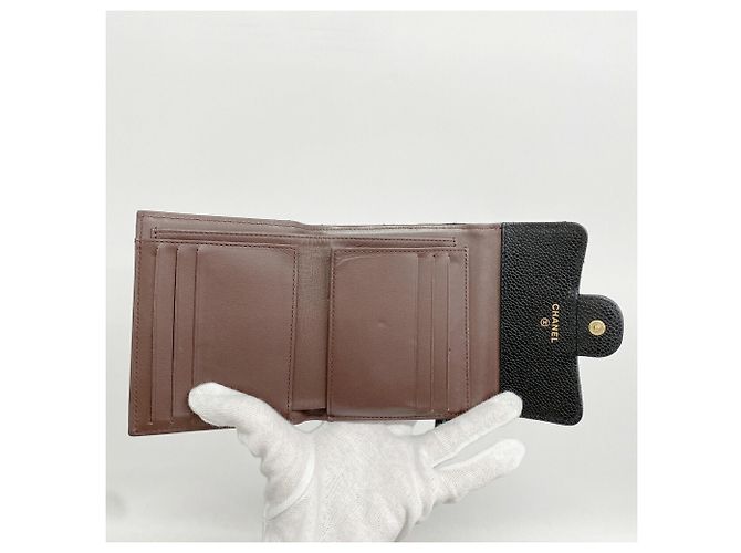 Cartera tri-fold Chanel en piel de becerro granulada negra Negro - vista 3