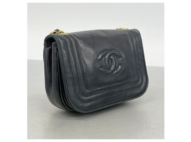 Borsa a tracolla Chanel in pelle d'agnello nera Nero - vista 2