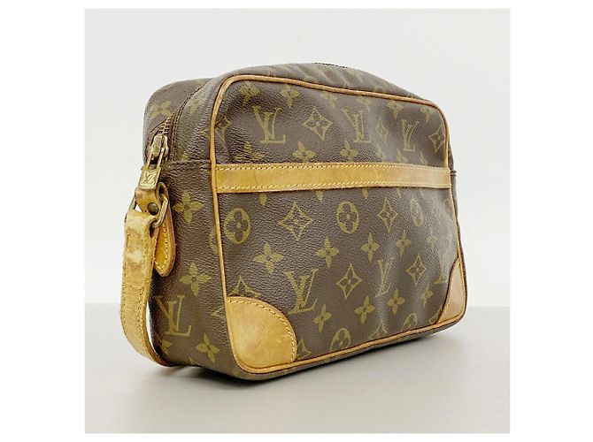 Borsa a tracolla Louis Vuitton Monogram Trocadero 27 Marrone - vista 2