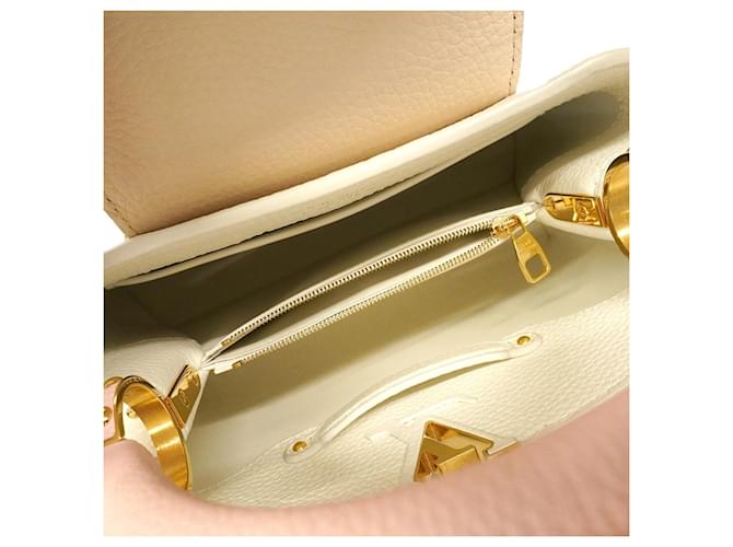 Borsa Louis Vuitton Capucines BB Bianco - vista 4