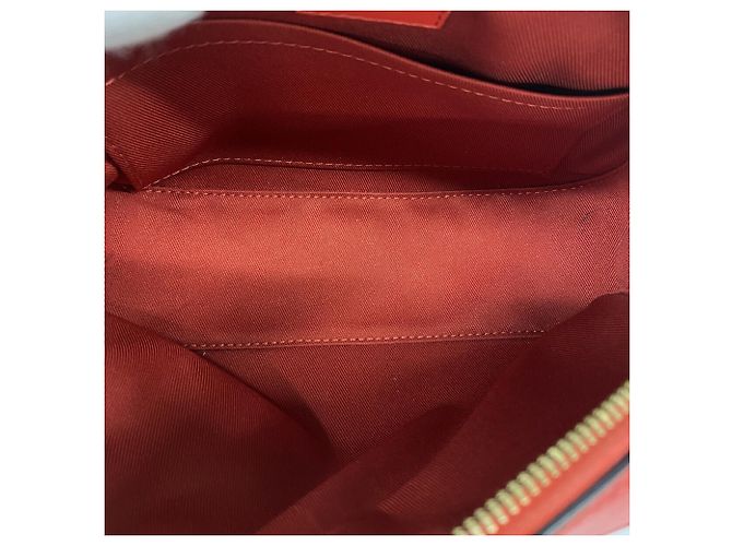Borsa Louis Vuitton Monogram Saint-Onge Rosso - vista 4
