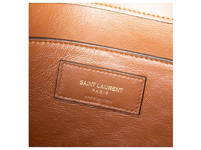 Borsa a tracolla Manhattan Saint Laurent in pelle di vitello liscia marrone Medium - vista 5