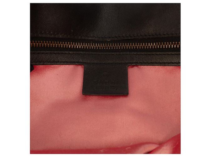 Borsa a tracolla Gucci GG Marmont Matelassé in velluto nero Medium - vista 5