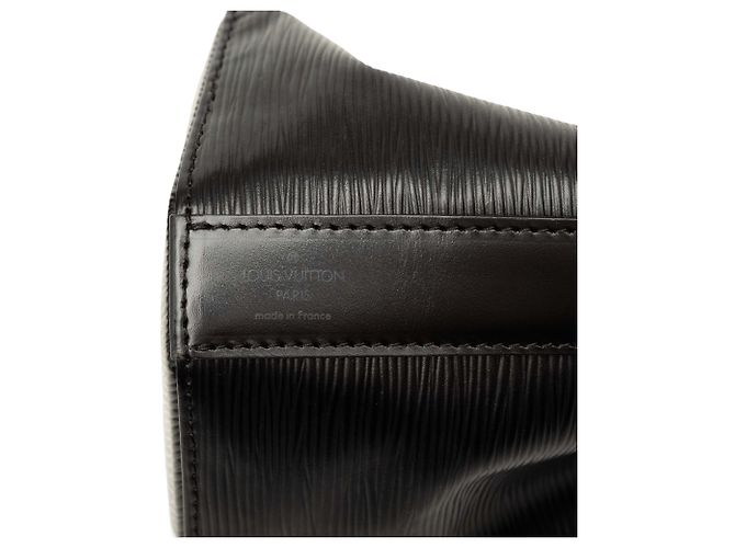 Louis Vuitton Black Epi Sac D Epaule GM Nero - vista 5
