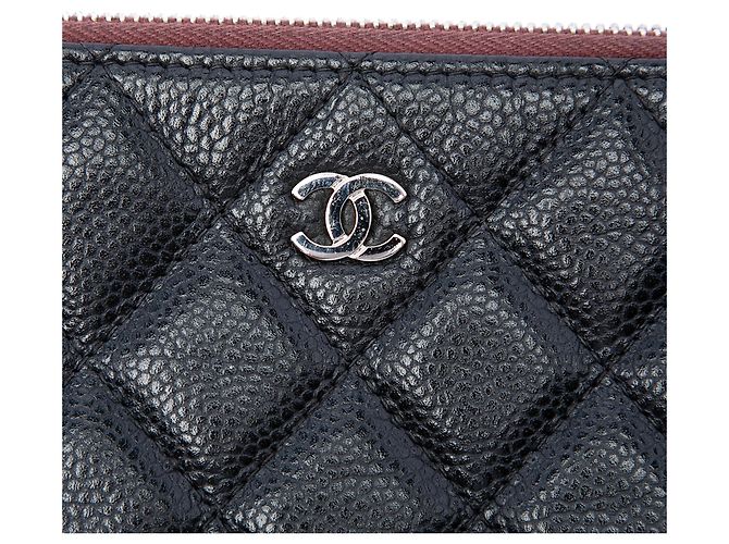 Clutch Chanel Black Large Quilted Caviar O Case Negro - vista 5