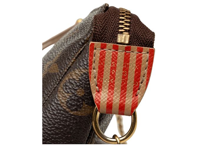 Louis Vuitton Brown Monogram Trunks and Locks Mini Pochette Accessoires Marrone - vista 5