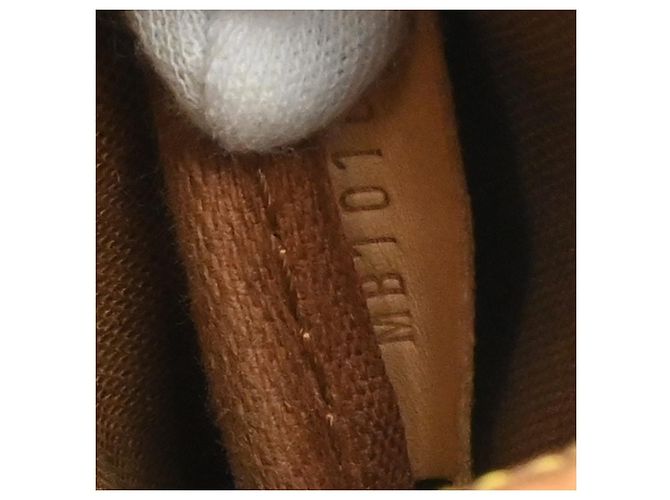 Louis Vuitton Saumur Monogram 30 Marrone - vista 5