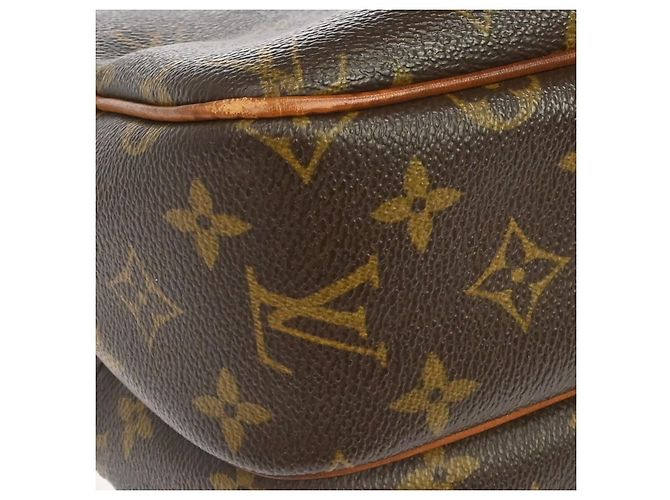Louis Vuitton Reporter Monogram PM Marrone - vista 7