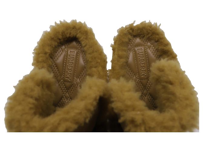 Mules Burberry con shearling in camoscio marrone Rosso - vista 7