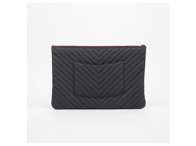 Chanel Clutch Grande Classica in Pelle Caviar Nero - vista 4