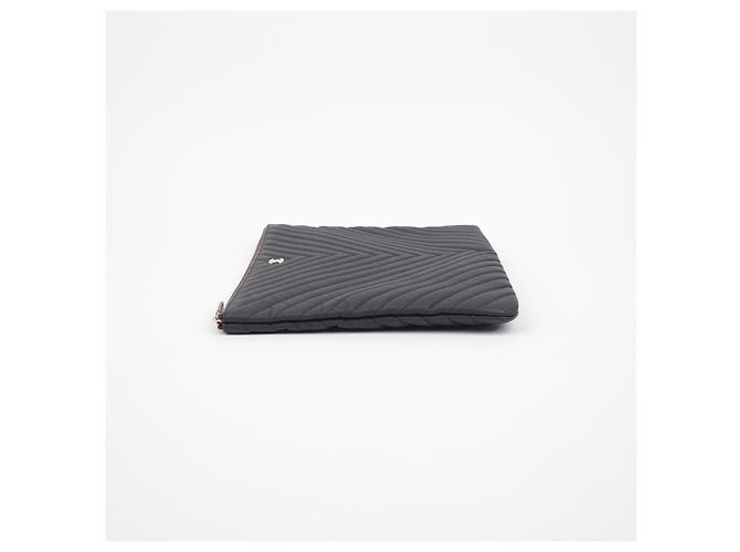 Chanel Clutch Grande Classica in Pelle Caviar Nero - vista 5