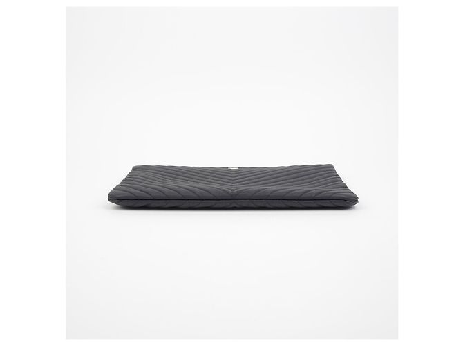 Chanel Clutch Grande Classica in Pelle Caviar Nero - vista 6