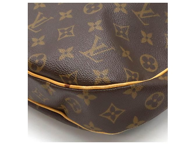 Borsa Louis Vuitton Monogram Odeon GM Marrone - vista 3