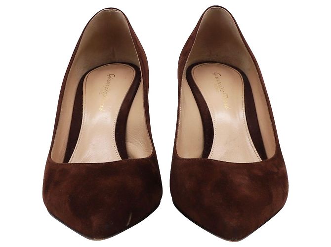 Décolleté Gianvito Rossi 70 in camoscio marrone - vista 9