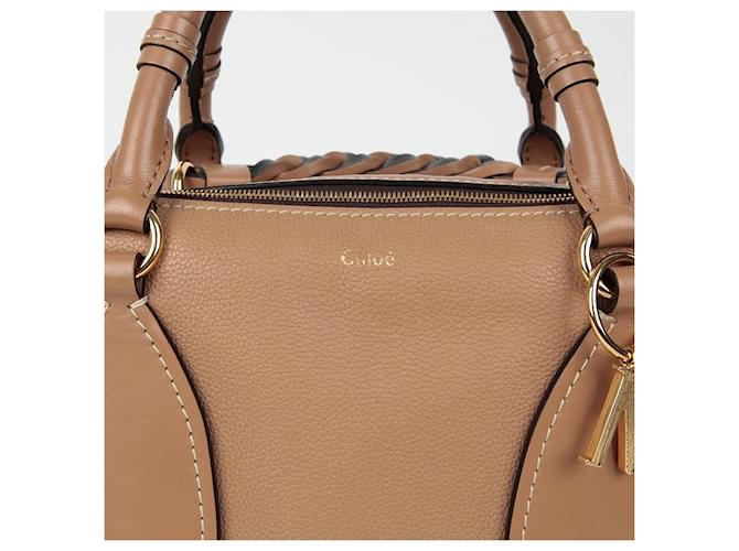 Chloé Borsa a spalla Tote Daria Medium Marrone - vista 2