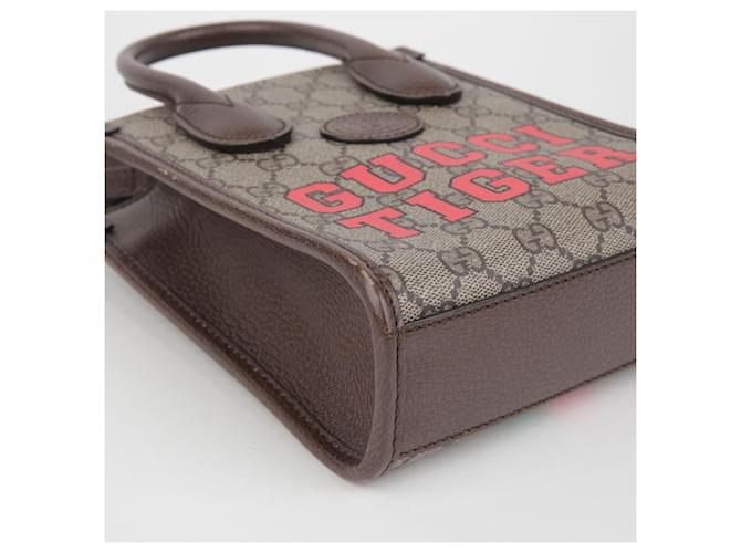 Gucci Mini Borsa a Spalla Interlocking Marrone - vista 8
