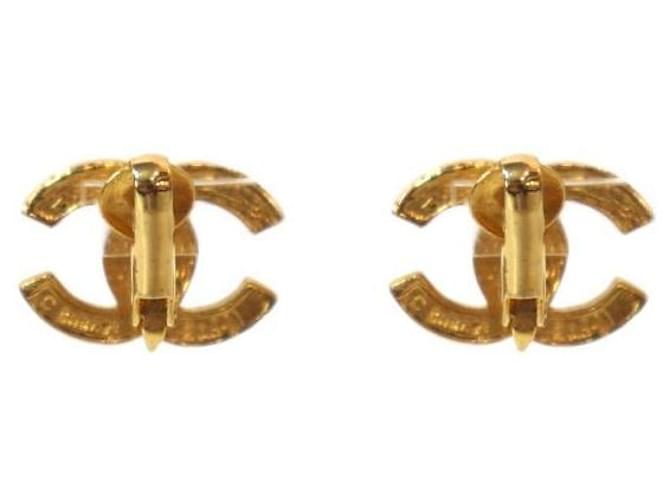 Chanel Orecchini CC Cubic Oro D'oro - vista 3