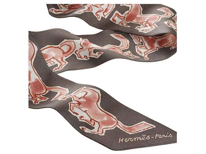 Hermès Chevaux en Libert Twilly Marrone - vista 5
