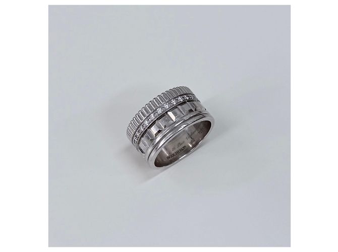 Boucheron Quattro Radiant Edition Diamond Ring White Gold - view 3