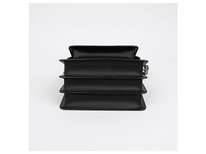 Marni Borsa a tracolla Trunk Medium in pelle Saffiano Nera Nero - vista 4