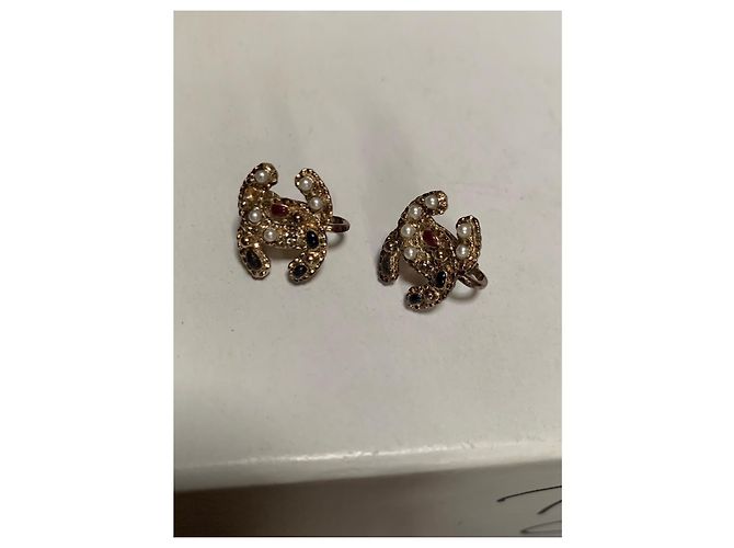 Chanel CC Logo Ohrringe Schwarz Weiß Rot Golden - Ansicht 12