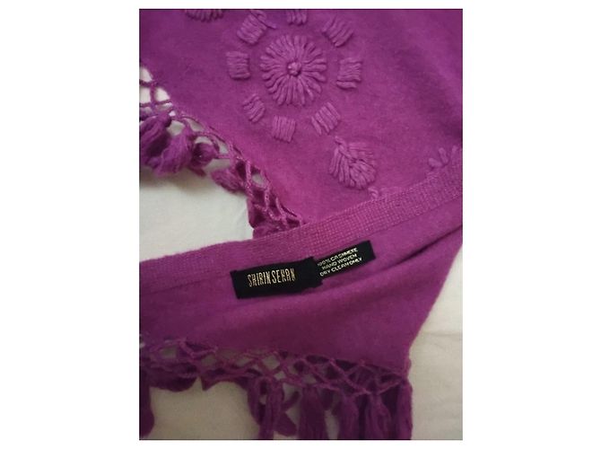 Autre Marque Shirin Sehan Écharpe en cachemire brodée violette - vue 2