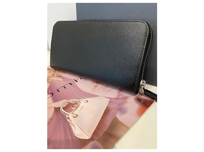Prada Saffiano Leather Two-Tone Zip-Around Wallet Brown Black - view 4