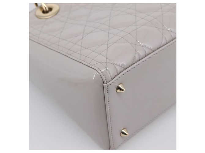 Borsa a Mano Christian Dior Lady Dior Vernice 2way Grigio Oro Auth BA14819SAM Marrone D'oro - vista 13