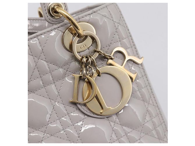Borsa a Mano Christian Dior Lady Dior Vernice 2way Grigio Oro Auth BA14819SAM Marrone D'oro - vista 16