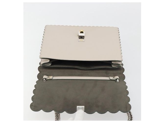 Sac à épaule FENDI Canay Chain en cuir 2 voies Gris Argent 8BT283 Auth 198665M Marron Argenté - vue 23