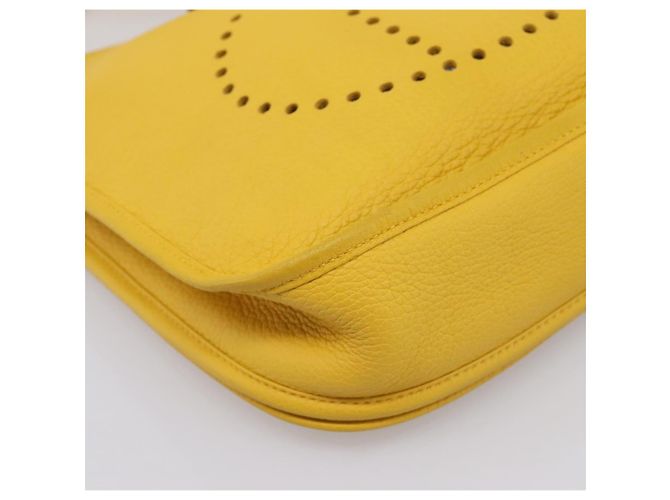 Hermès Borsa a tracolla HERMES Evelyn 3PM in pelle Taurillon Clemence Gialla Auth ka5719SAV Argento Giallo - vista 11