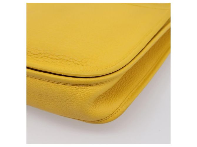 Hermès Borsa a tracolla HERMES Evelyn 3PM in pelle Taurillon Clemence Gialla Auth ka5719SAV Argento Giallo - vista 12