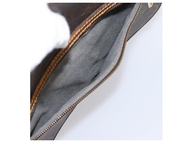 LOUIS VUITTON Monogram Saint Germain 28 Shoulder Bag M51207 LV Auth BA15052 Monogramma - vista 23