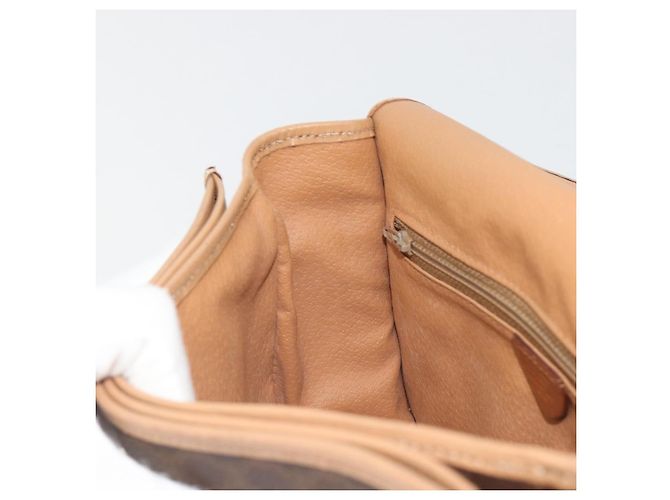 Céline Borsa a tracolla CELINE Macadam Canvas PVC Leather Brown Gold Auth 196698 Marrone D'oro - vista 21