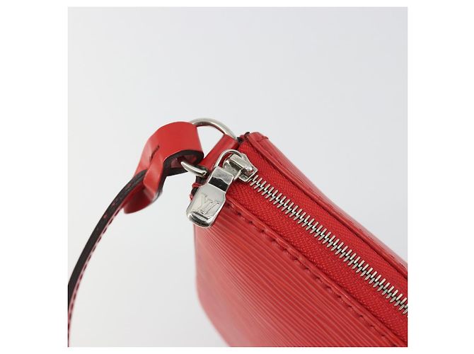 LOUIS VUITTON Epi Pochette Accessoires Pouch Carmine M40776 LV Auth 197580V - vista 19