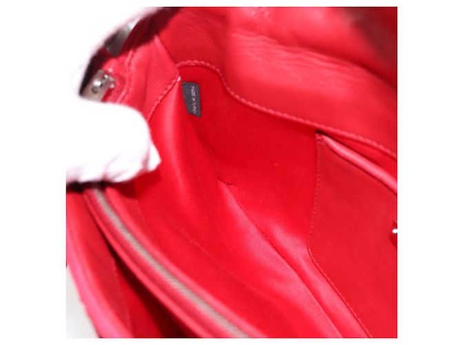 Borsa a tracolla Miu Miu Matelassé con catena in nylon rosso argento Auth 198738A - vista 22